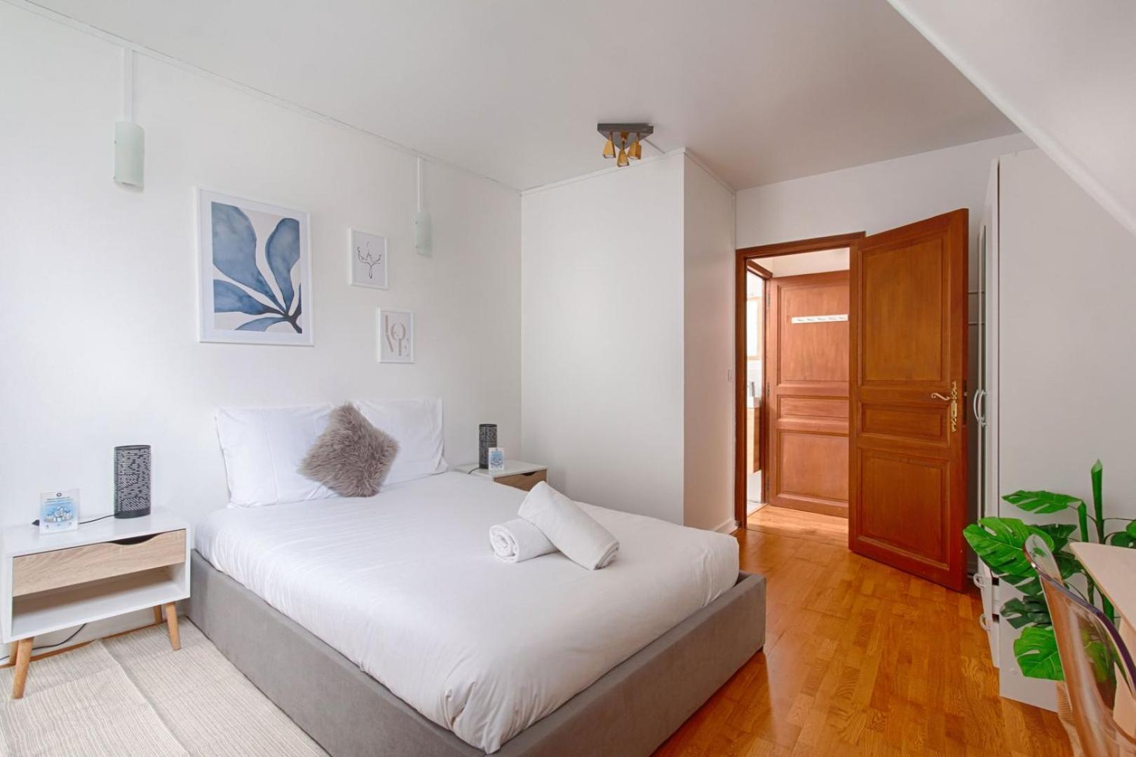 Appartement Near To Saint Lazare - 6P Paris Eksteriør bilde